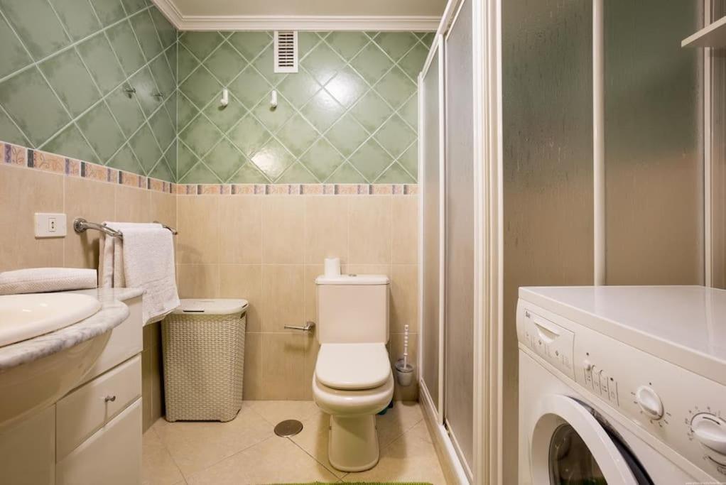 First Line Beach Apartment Puerto de la Cruz  Bagian luar foto